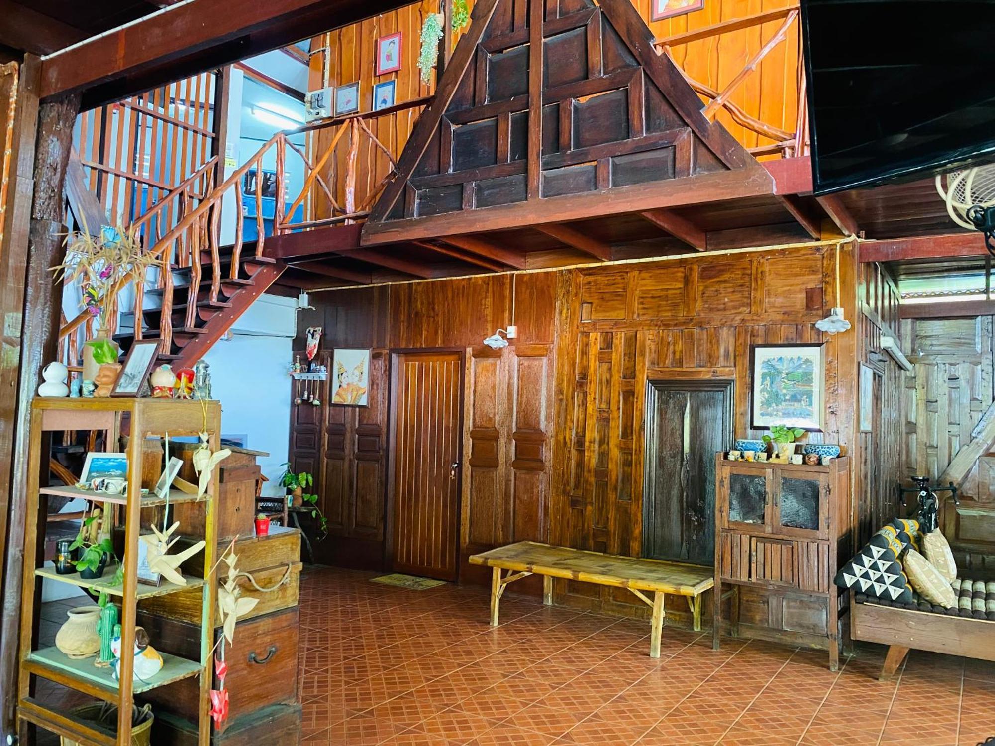 Banthai Guesthouse Phetchaburi Eksteriør billede