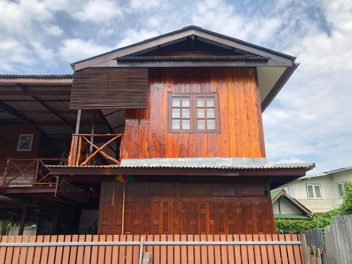 Banthai Guesthouse Phetchaburi Eksteriør billede